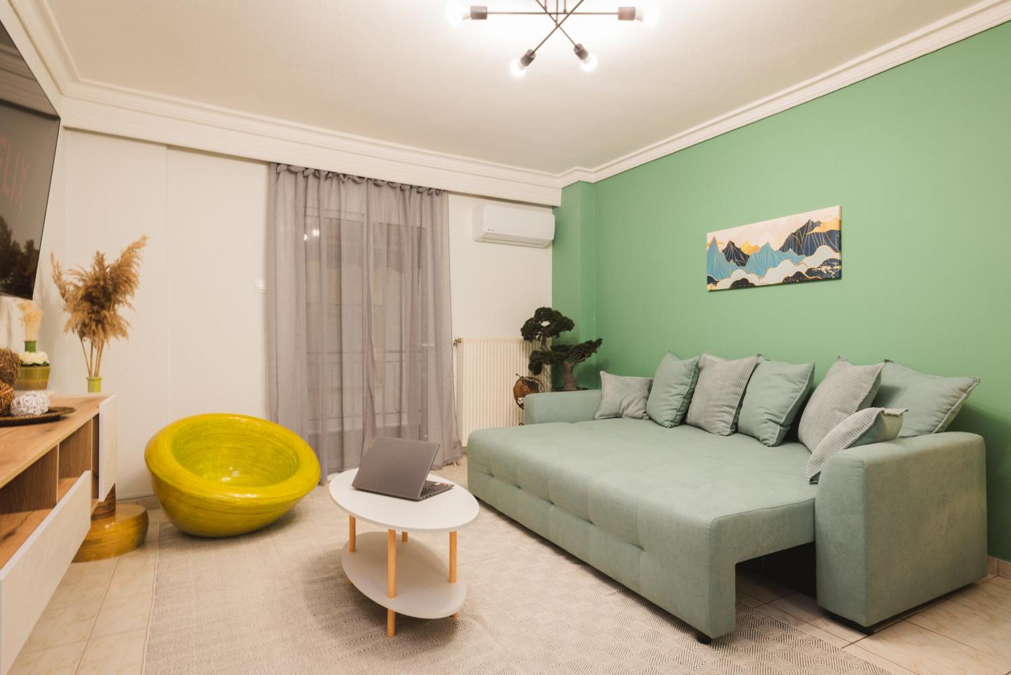 Stylish Apt W Jacuzzi, 5 Min To White Tower Thessaloniki Buitenkant foto