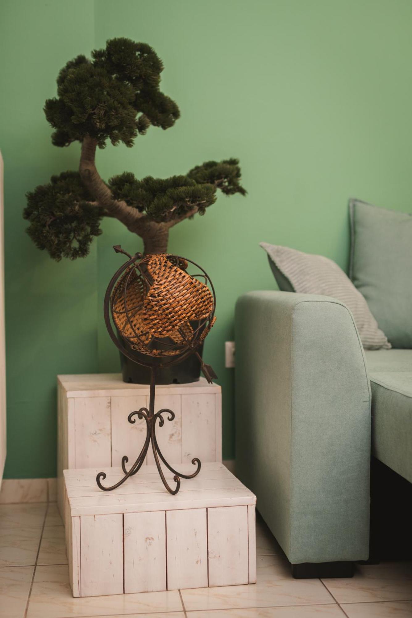 Stylish Apt W Jacuzzi, 5 Min To White Tower Thessaloniki Buitenkant foto