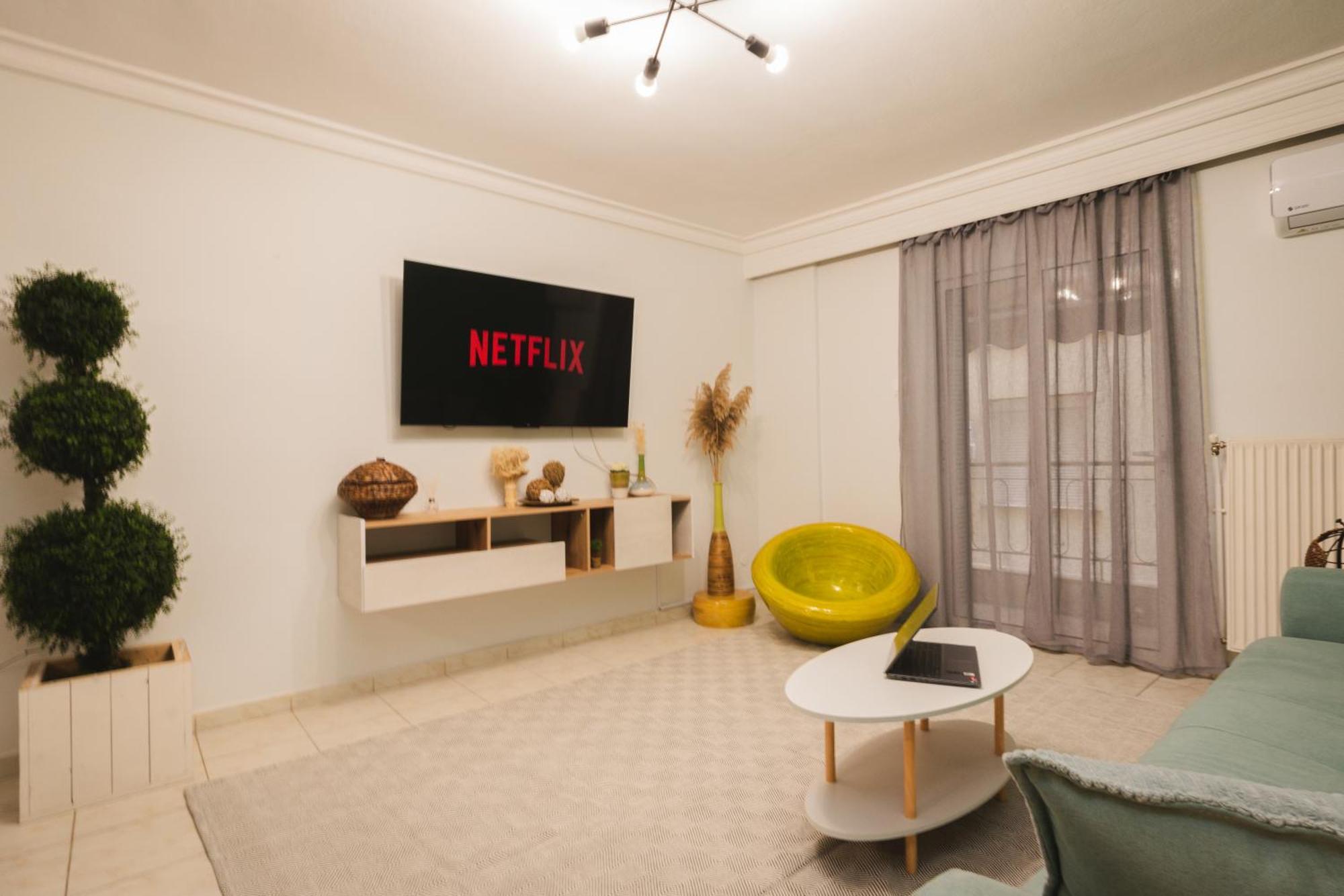 Stylish Apt W Jacuzzi, 5 Min To White Tower Thessaloniki Buitenkant foto